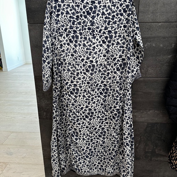 Natalie Martin Blue and White Midi Dress - Picture 11 of 14